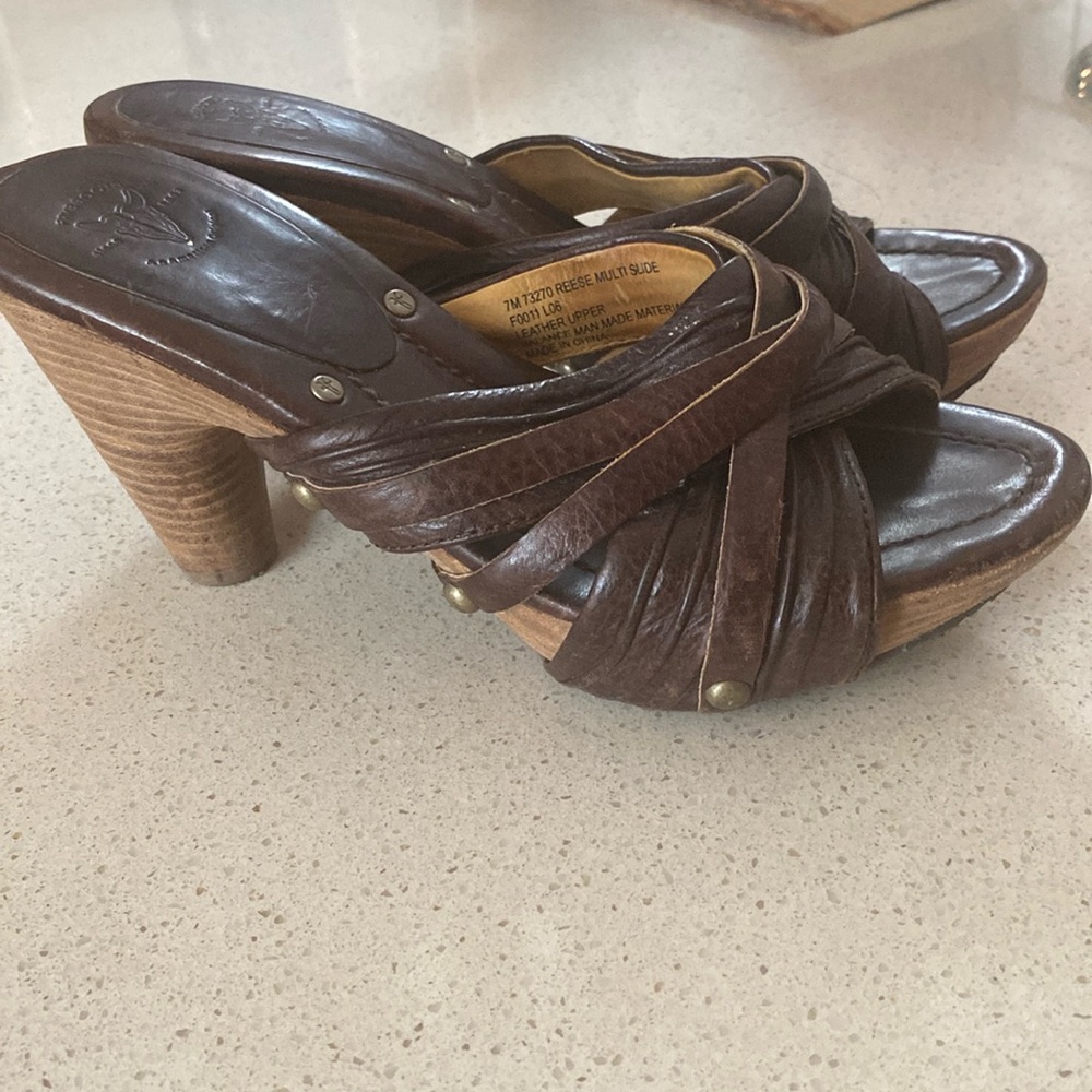 Frye ,brown leather, wood heel sandal